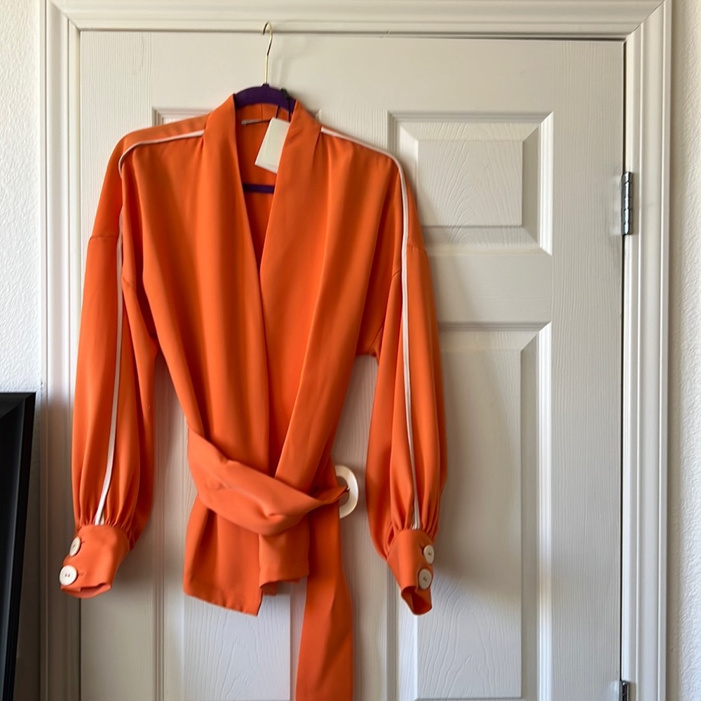 this is a beautiful top